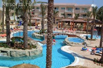 Tasia Maris Gardens 7